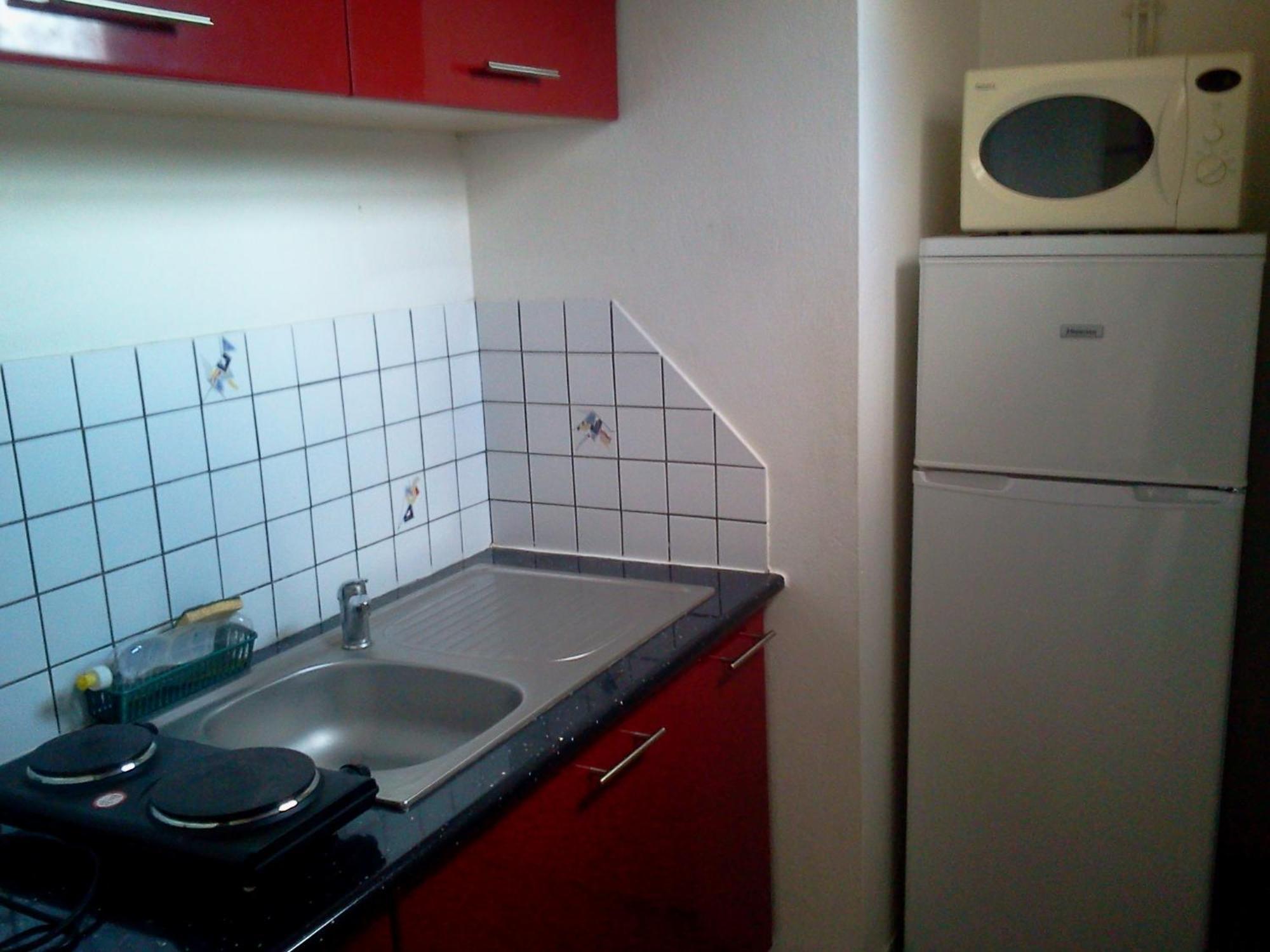 Votre Bungalow "Petit Tresor" Vintage 80 Apartment Ле Карбе Екстериор снимка
